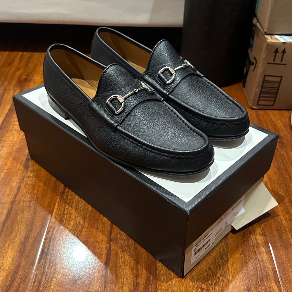 Gucci Black Leather Men's Loafers - Picture 2 of 7
